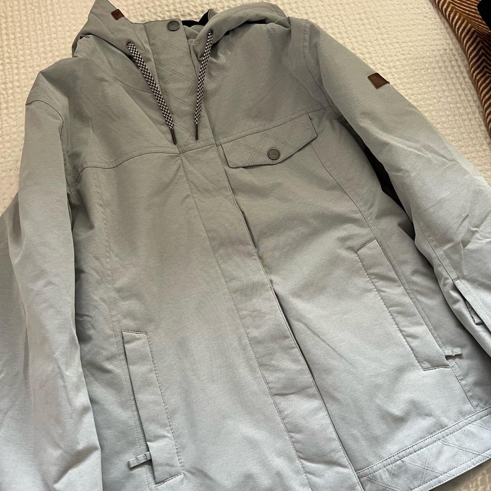 Brand new women’s Roxy snowboarding jacket